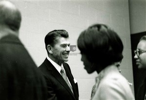 Image description is not available for 1970.026